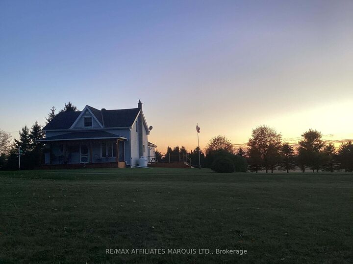 Property Photo: 18604 McGillivray Road ON K0C 1S0
