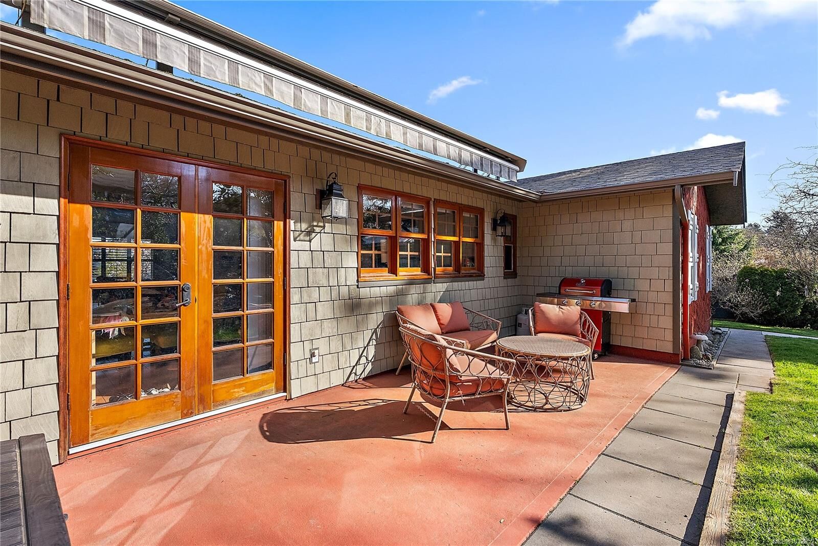 Property Photo:  4000 Cedar Hill Rd  BC V8N 3C1 