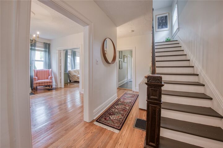 Property Photo:  911 Nevin Ave  PA 15143 