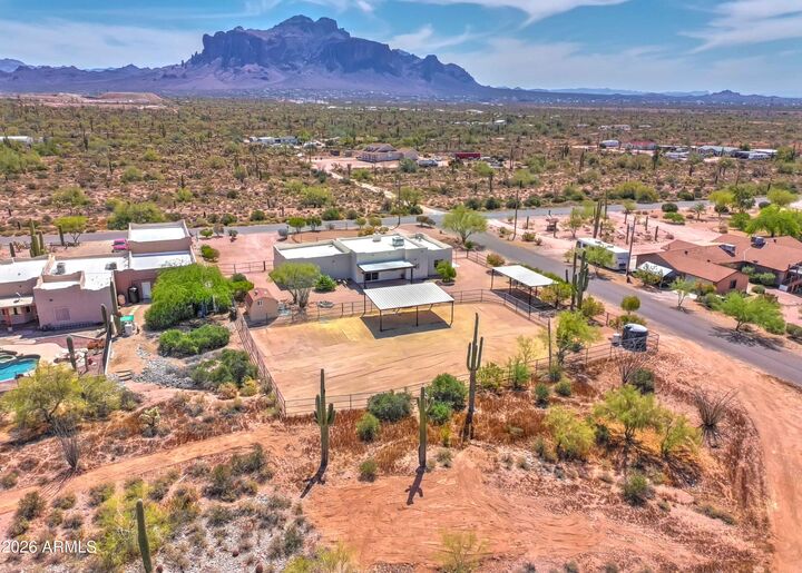 Property Photo:  4642 N Tomahawk Road  AZ 85119 