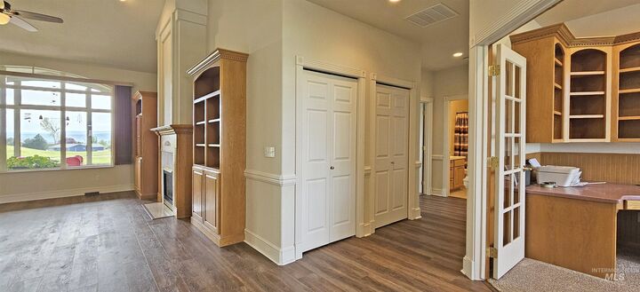Property Photo:  3775 Swallows Nest Court  WA 99403 