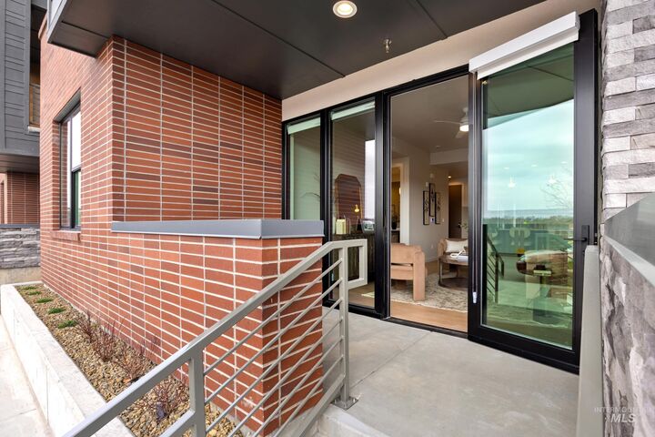 Property Photo:  4430 E Haystack St 106  ID 83716 