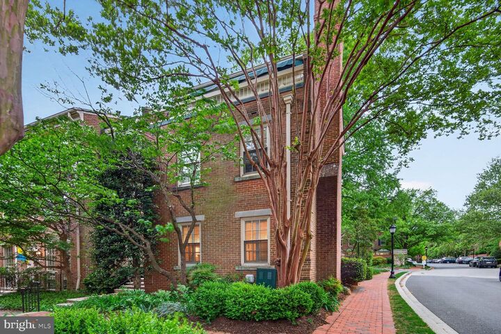 Property Photo:  4383 Westover Place NW  DC 20016 