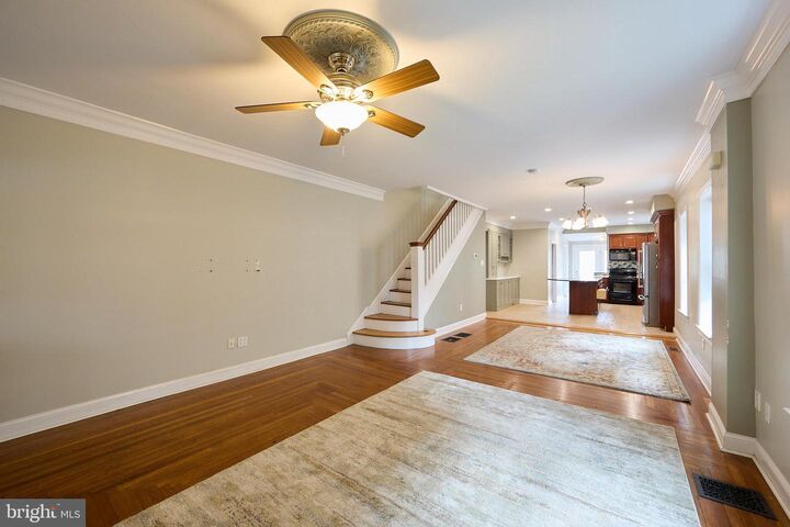 Property Photo:  423 N Orange Street  PA 19063 