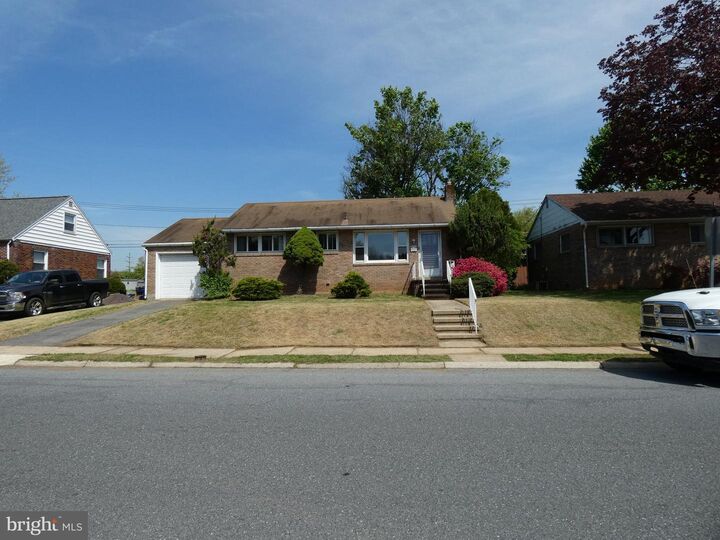 Property Photo:  2703 Garfield Avenue  PA 19609 