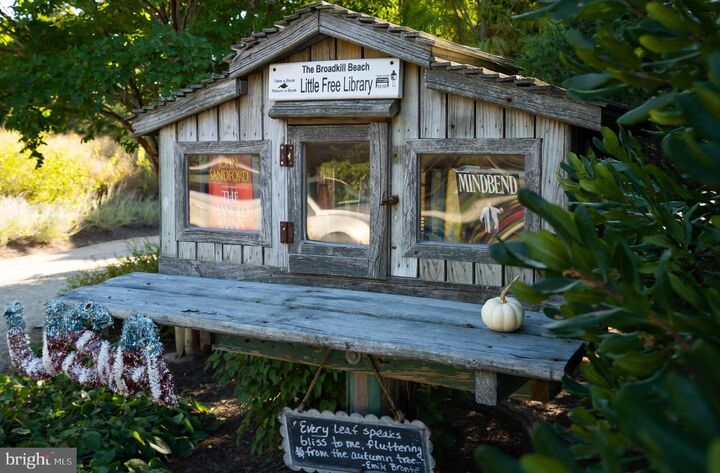 Property Photo:  9 Louisiana Avenue  DE 19968 