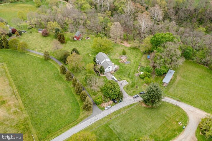 Property Photo:  45 Latham Road  PA 19362 