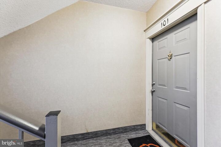 Property Photo:  12102 Greenwood Court 101  VA 22033 