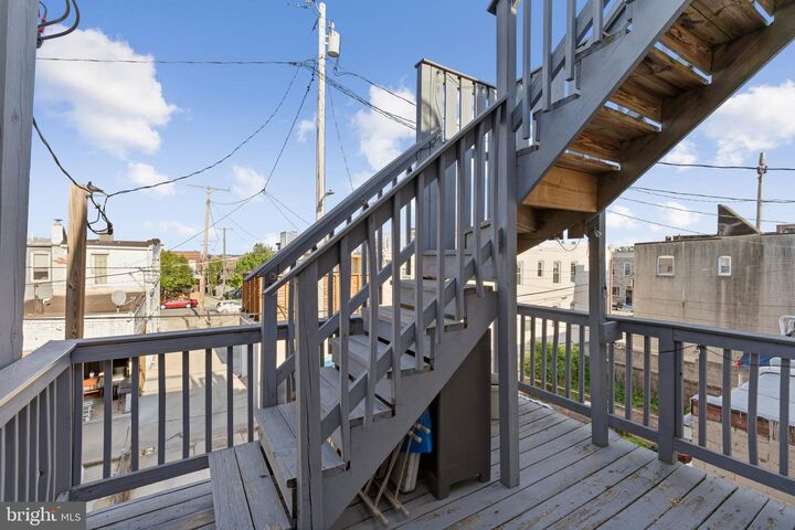 Property Photo:  731 S Conkling Street  MD 21224 