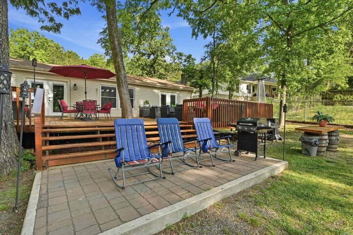 Property Photo:  107 Bayshore Cove  AR 71901 