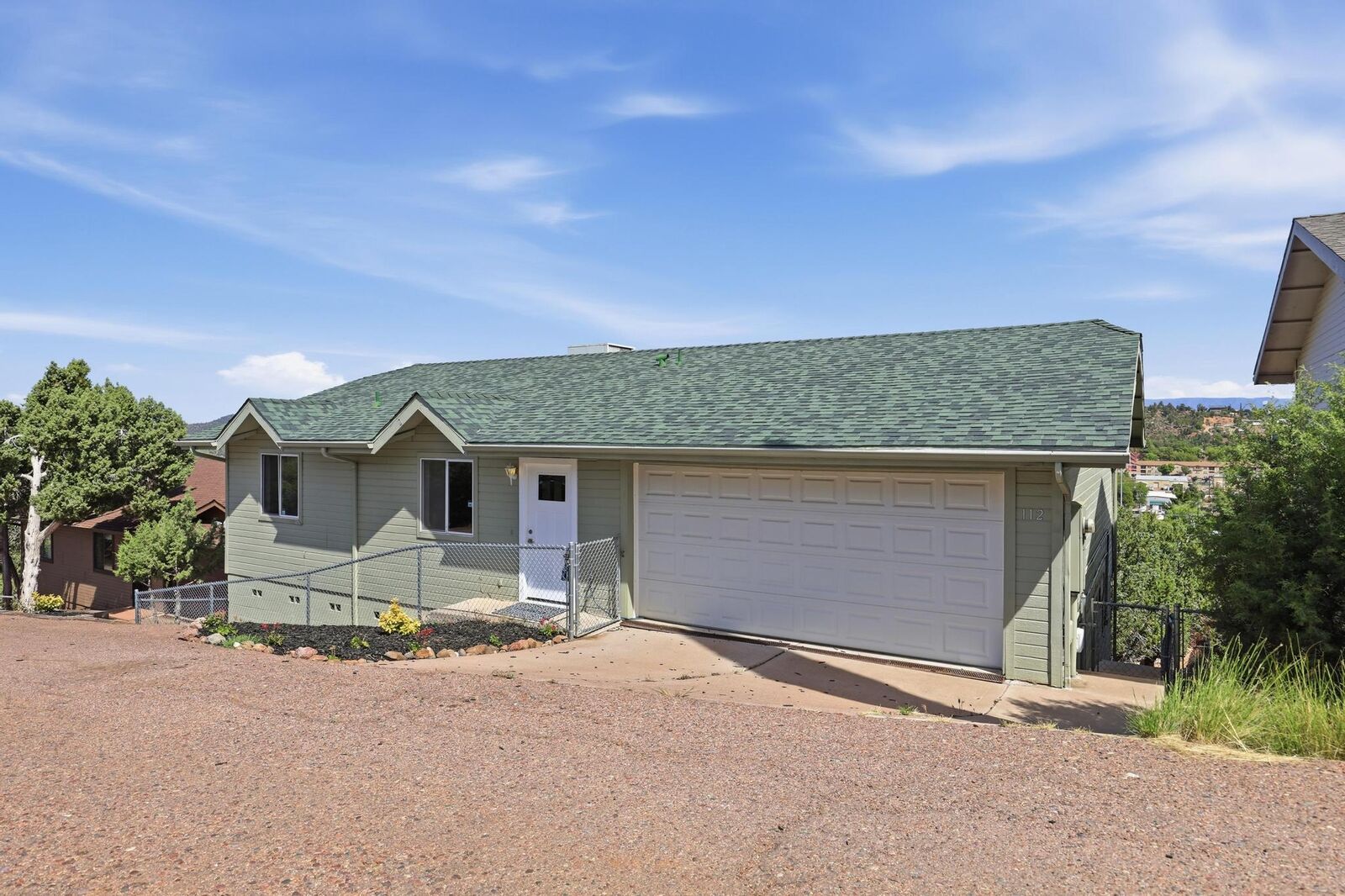 Property Photo:  112 E Ridge Lane  AZ 85541 
