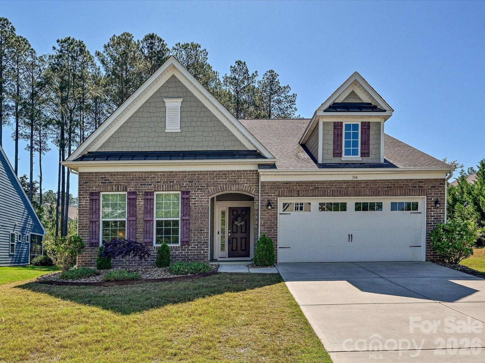Property Photo: 304 Picasso Trail NC 28120
