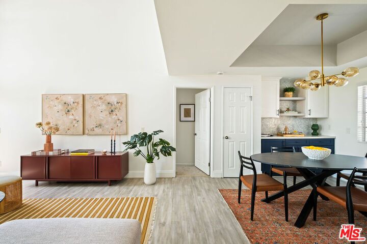 Property Photo:  12016 Washington Pl  CA 90066 