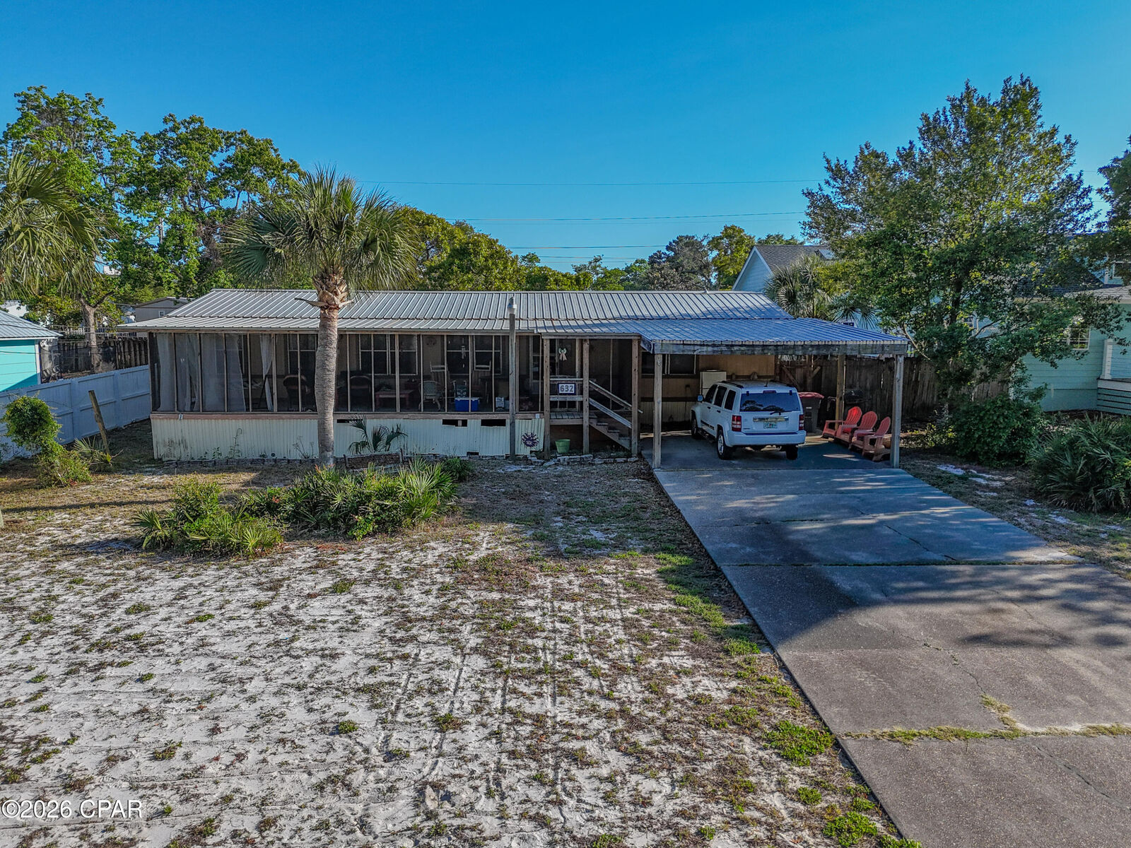 Property Photo:  632 Malaga Place  FL 32413 