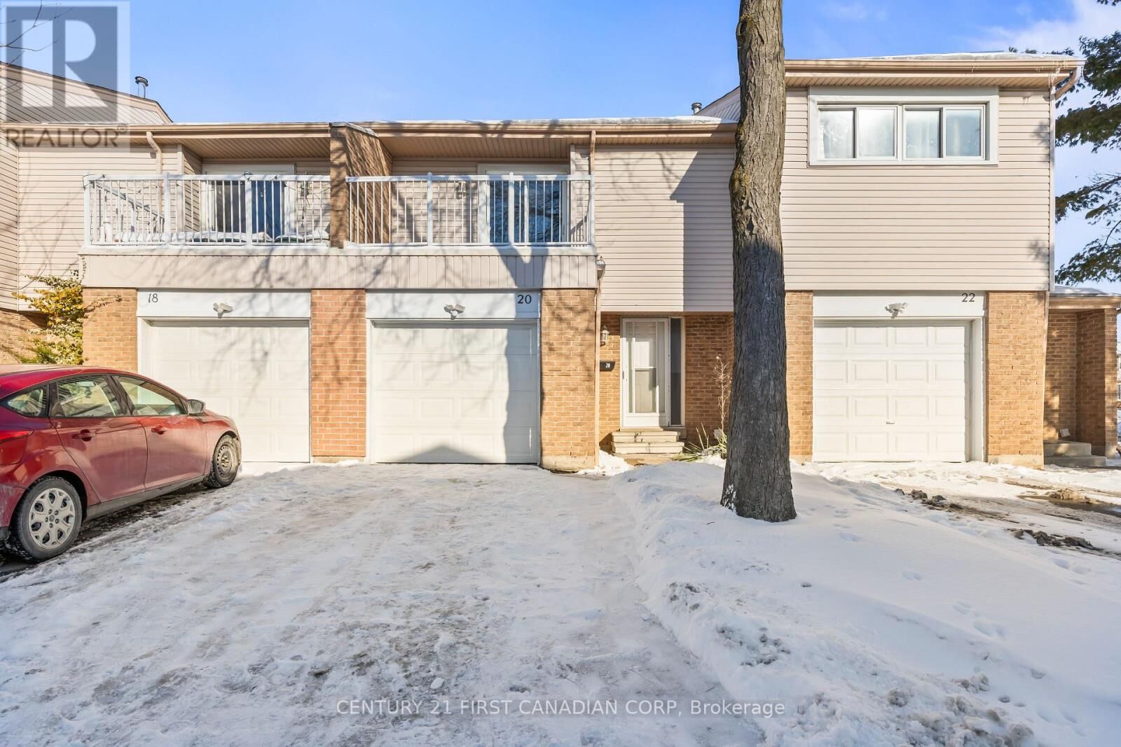 Property Photo:  500 Osgoode Drive 20  ON N6E 2G9 