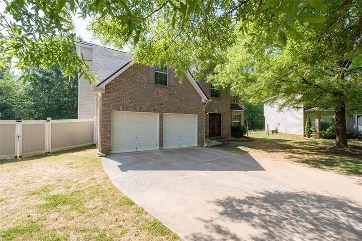 Property Photo:  385 Kentwood Springs Drive  GA 30228 