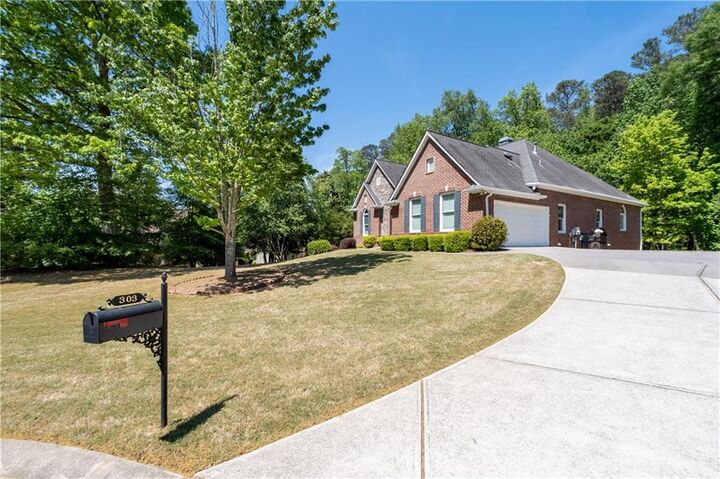 Property Photo:  303 Canter Way  GA 30188 