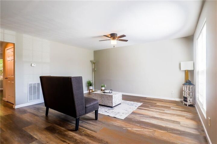 Property Photo:  5823 Strathmoor Manor Circle  GA 30058 