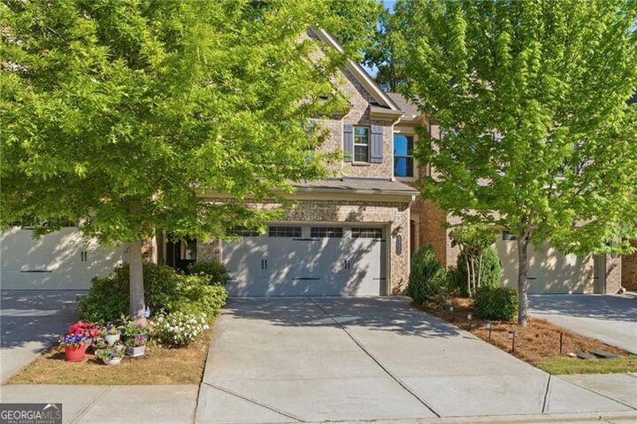 Property Photo: 1406 Lanier Vista Drive GA 30518
