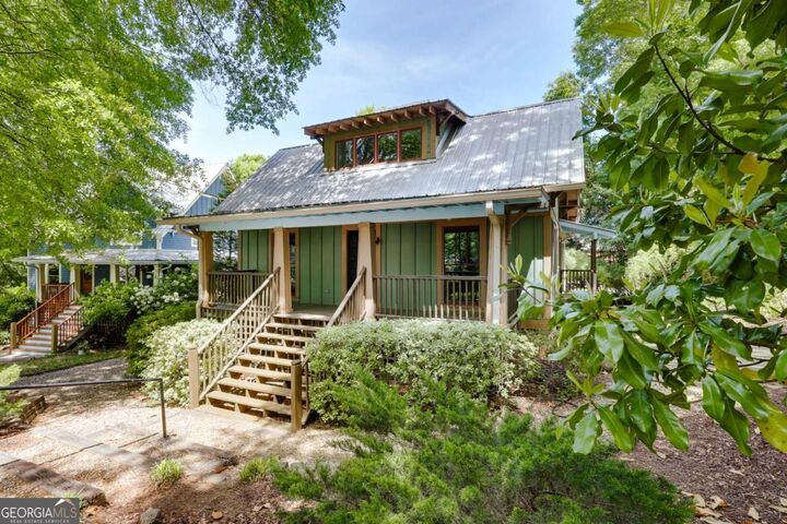 Property Photo:  145 Hendrix Avenue  GA 30601 