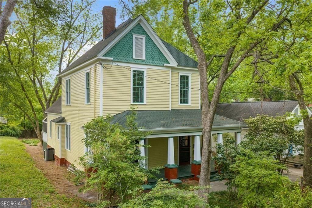 Property Photo:  460 Oakdale Road NE  GA 30307 