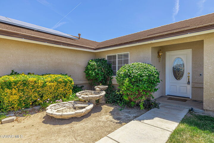 Property Photo:  3338 E Avenue H4  CA 93535 