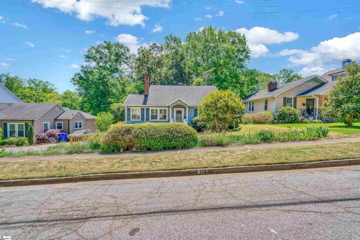 Property Photo:  114 E Augusta Place  SC 29605 