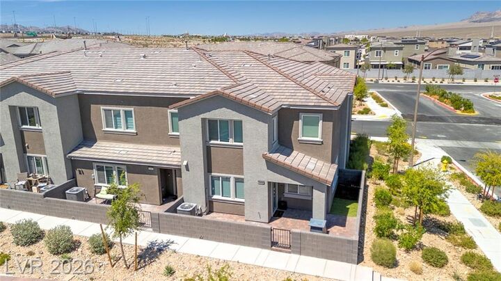 Property Photo: 9601 Oliver Hills Avenue NV 89143