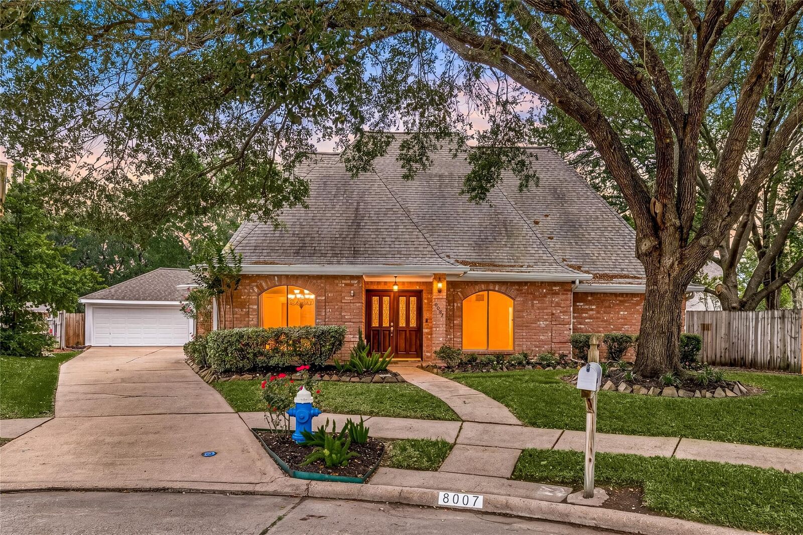 Property Photo: 8007 Suspiro Drive TX 77083