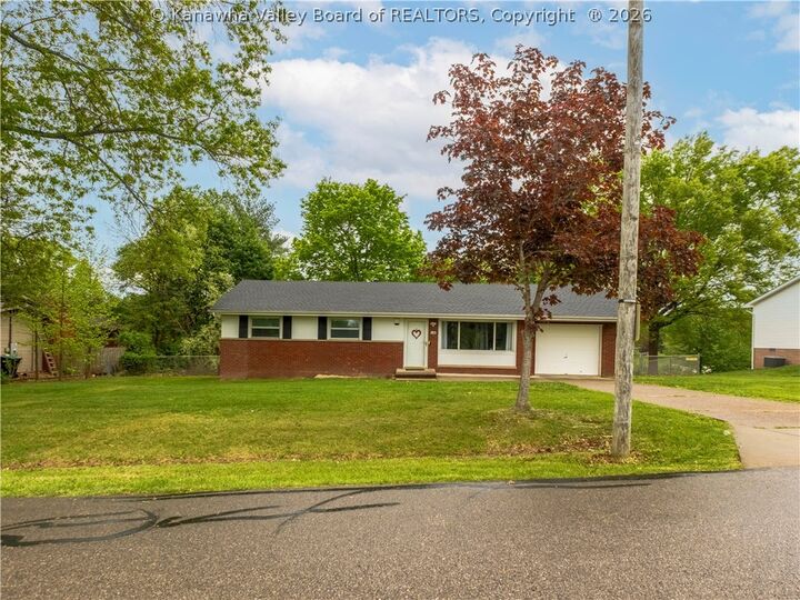 Property Photo:  114 Oakwood Estates  WV 25560 