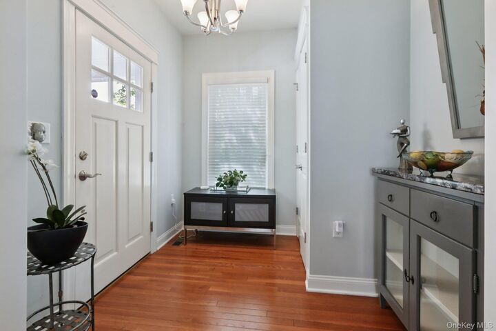 Property Photo:  6 Cowdrey Street  NY 10990 