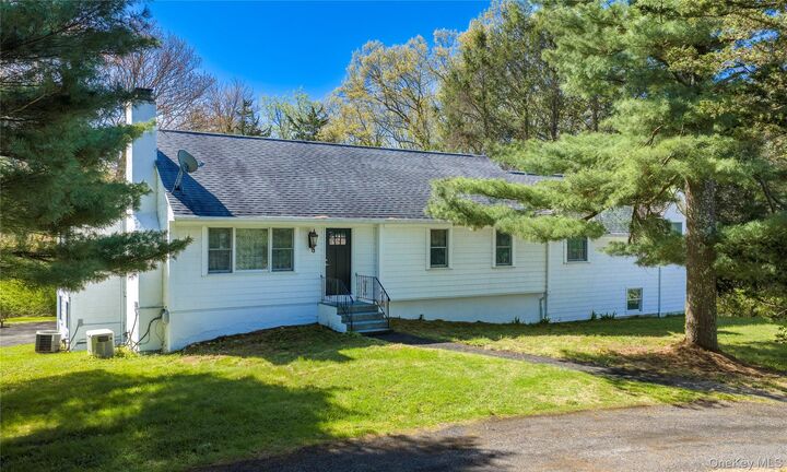 Property Photo: 103 S Harmony Hill Road NY 12564