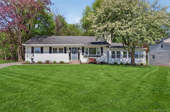 Property Photo:  27 High Hill Avenue  NY 10990 