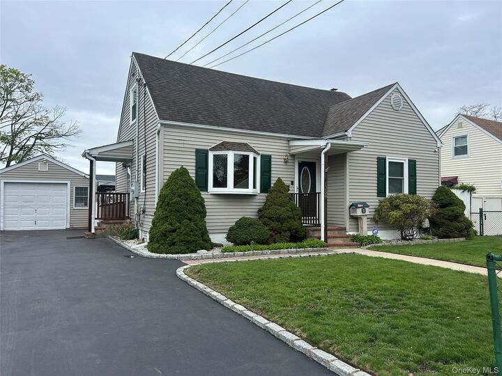 Property Photo:  1258 Jackson Avenue  NY 11757 
