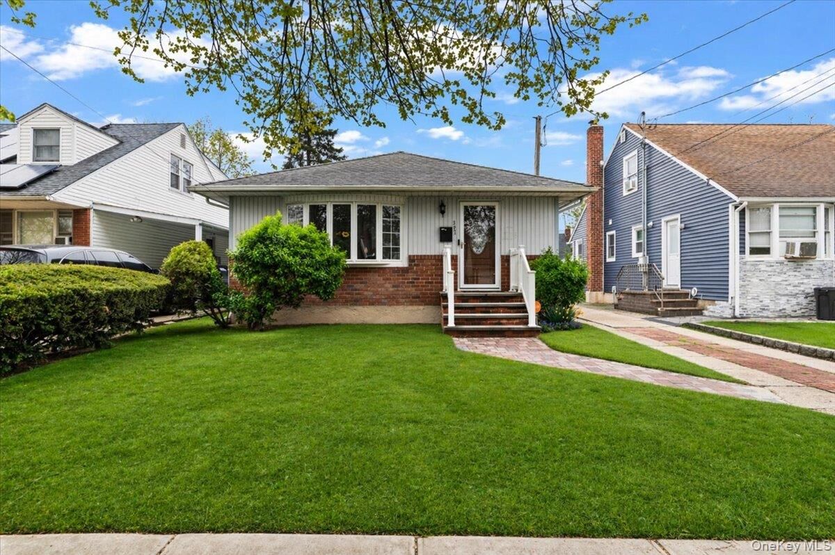 Property Photo:  351 Maple Avenue  NY 11553 