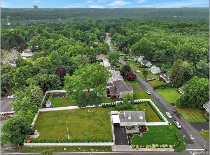 Property Photo:  33 Van Wyck Road  NY 10913 