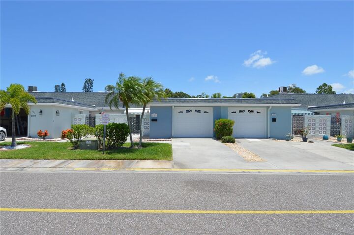 Property Photo:  143 N Boca Ciega Point  FL 33708 