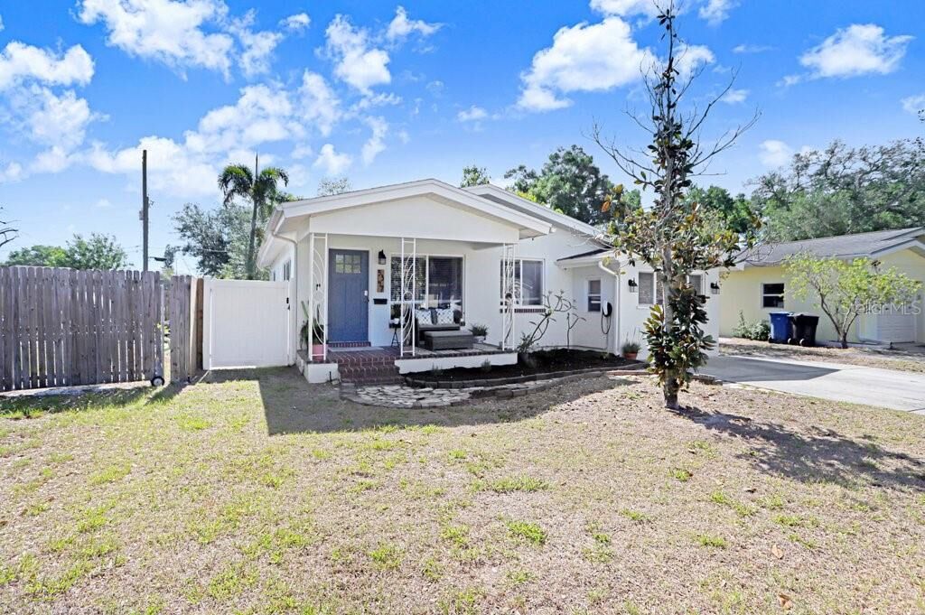 Property Photo: 5347 10th Street N FL 33703