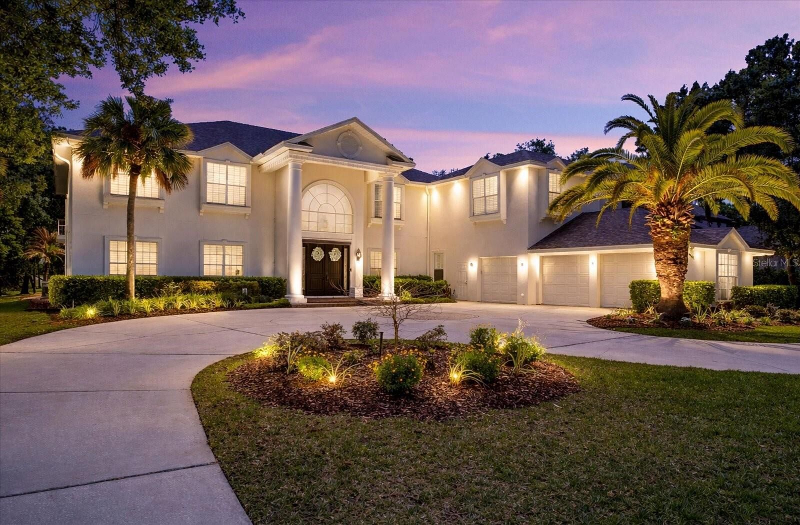 Property Photo: 6413 Maclaurin Drive FL 33647