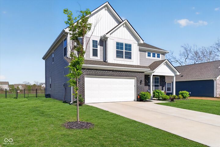 Property Photo:  1573 N Clearwater Drive  IN 46140 