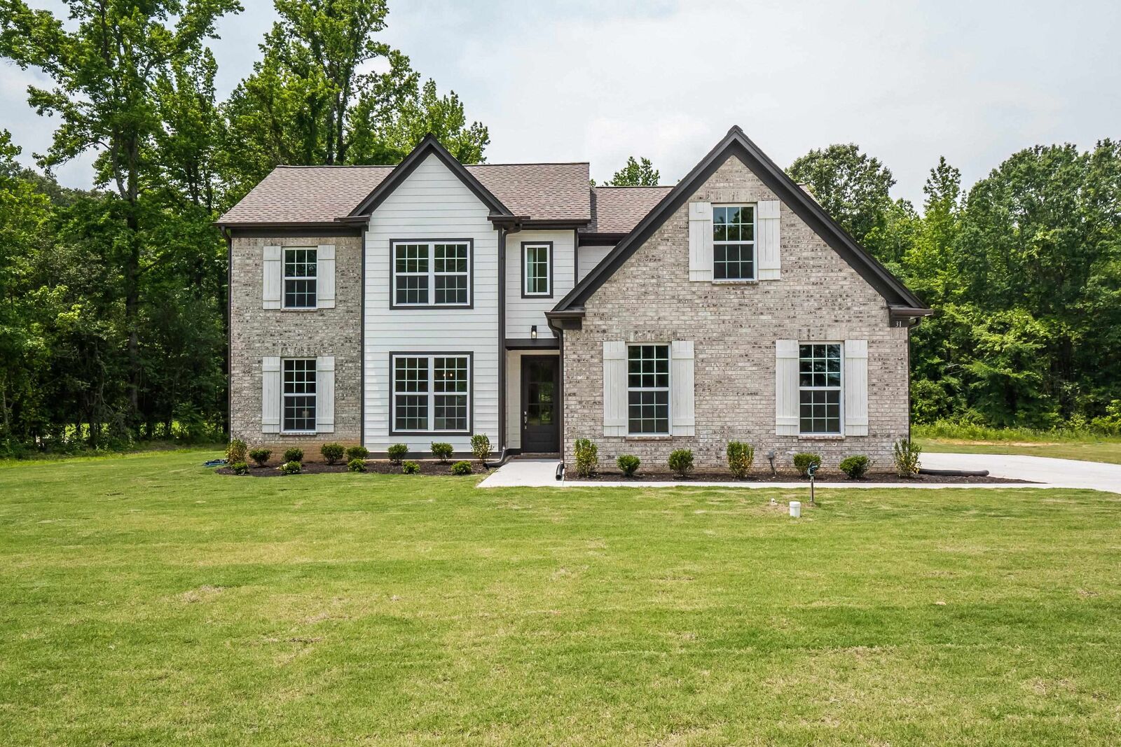 Property Photo:  272 Centerline Roper Loop  MS 38611 