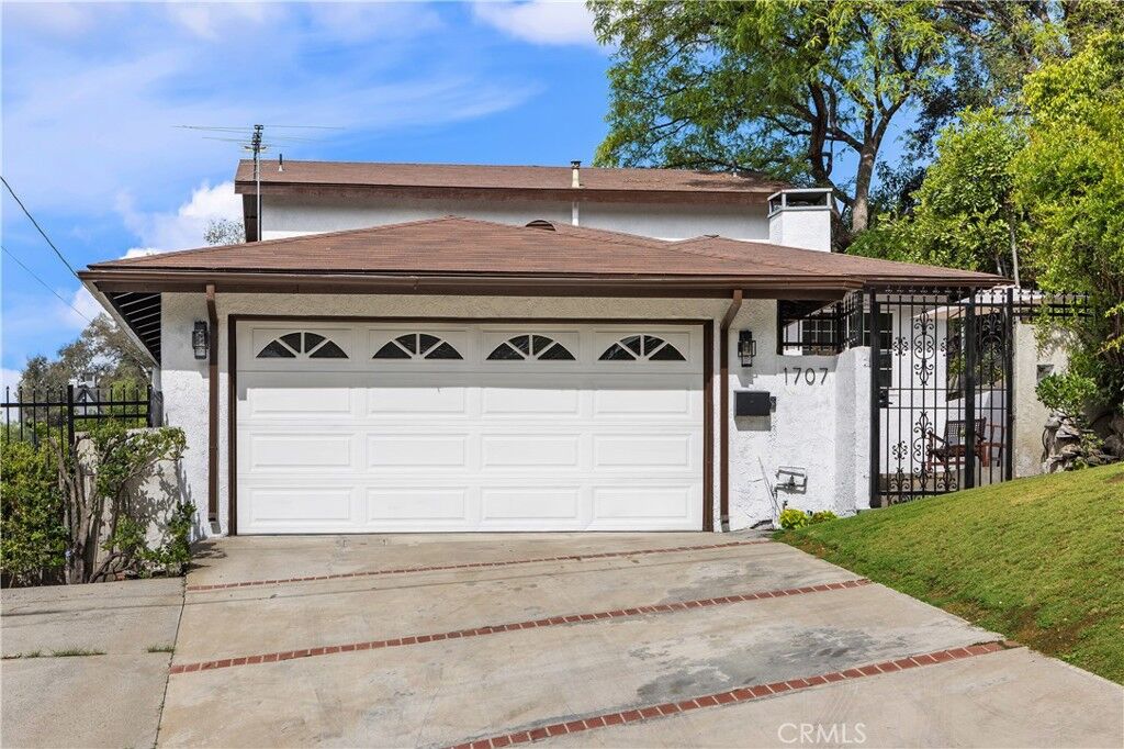 Property Photo:  1707 Upperton  CA 90042 