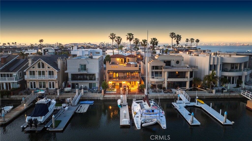 Property Photo:  6 Green Turtle  CA 92118 