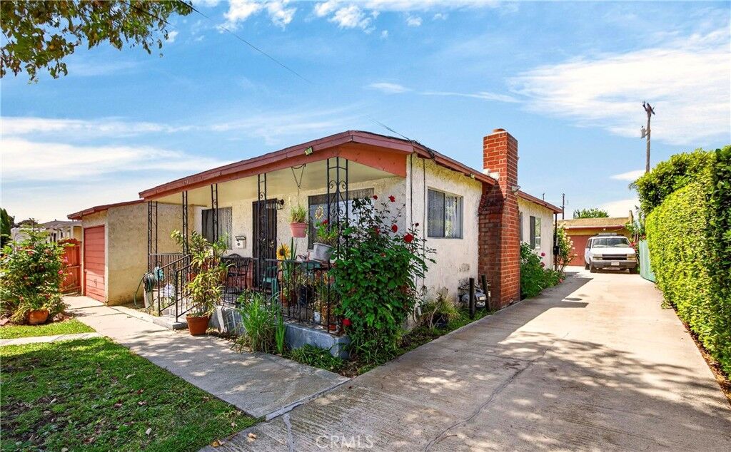 Property Photo:  15427 Grevillea  CA 90260 