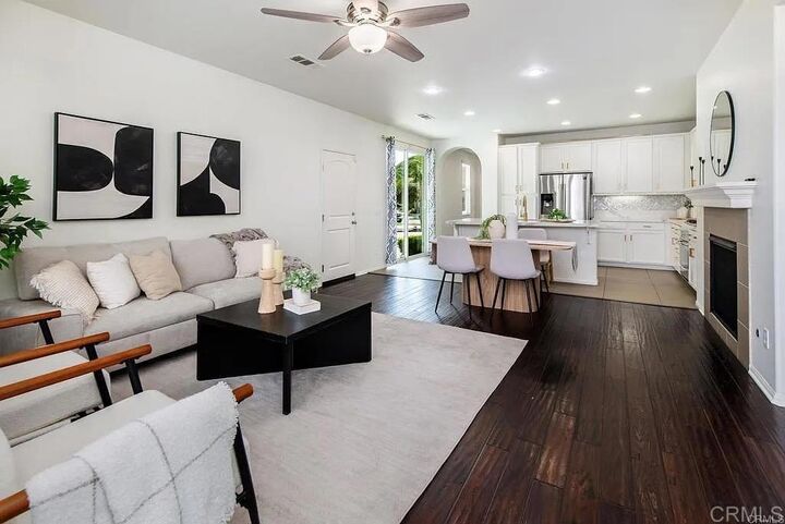 Property Photo:  3428 Filoli Circle  CA 92002 