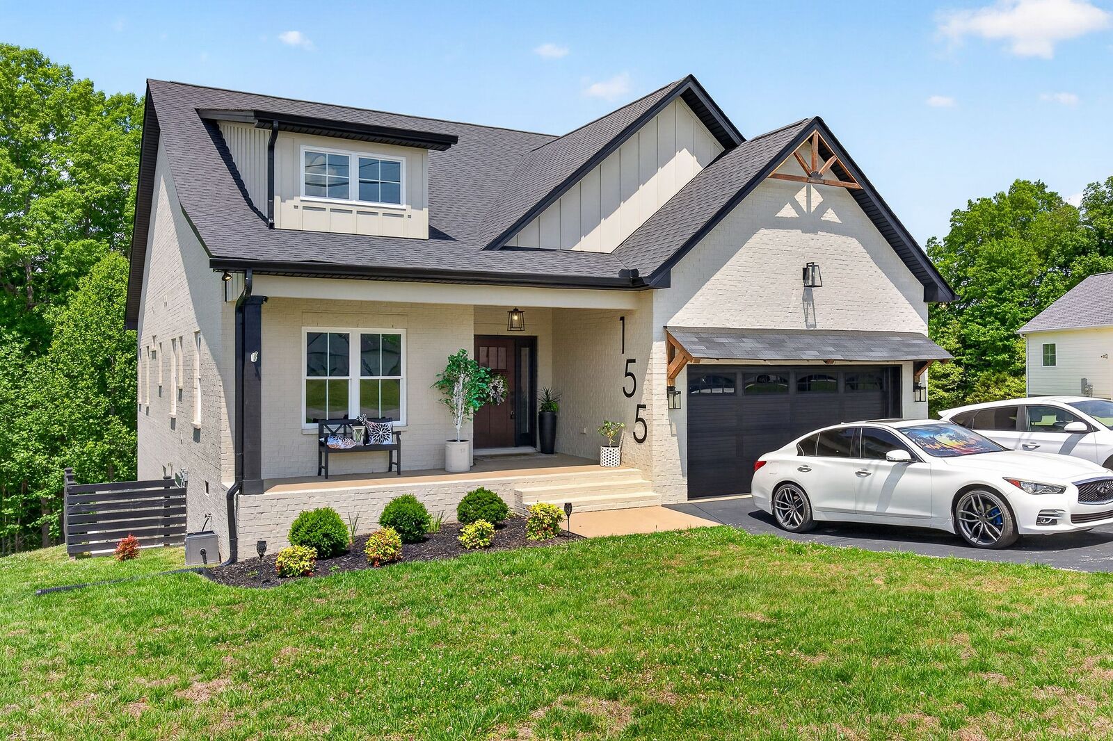 Property Photo:  155 Lakewood Cir  TN 37166 