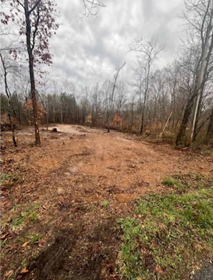 Property Photo:  1 Forest Trl  TN 37028 