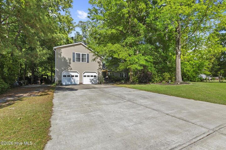 Property Photo: 346 Knollwood Drive NC 28443