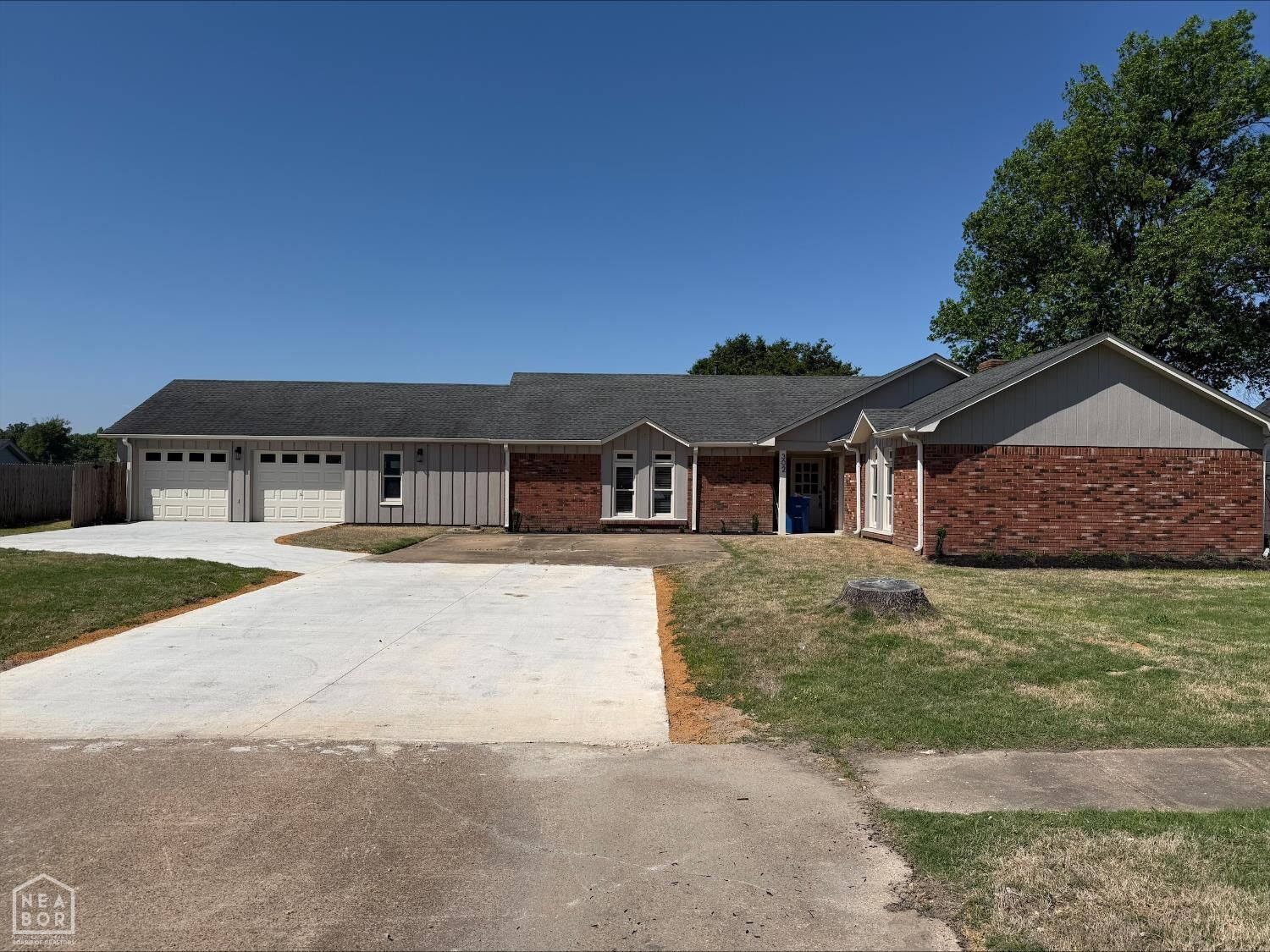 Property Photo:  302 Clement  AR 72301 