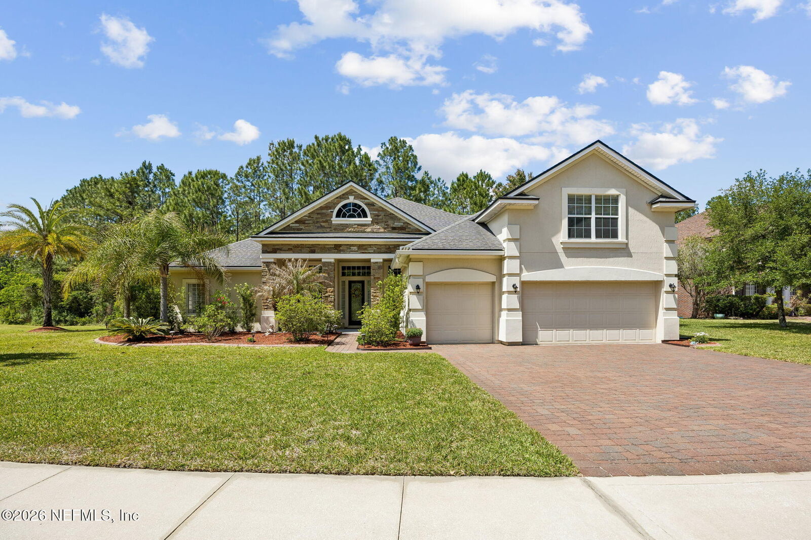 Property Photo:  412 Sierra Vista Court  FL 32259 